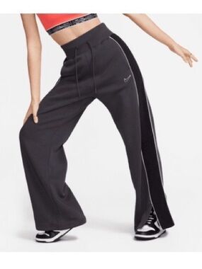 Nike Black Wide-Leg Track Pants with Side Stripe